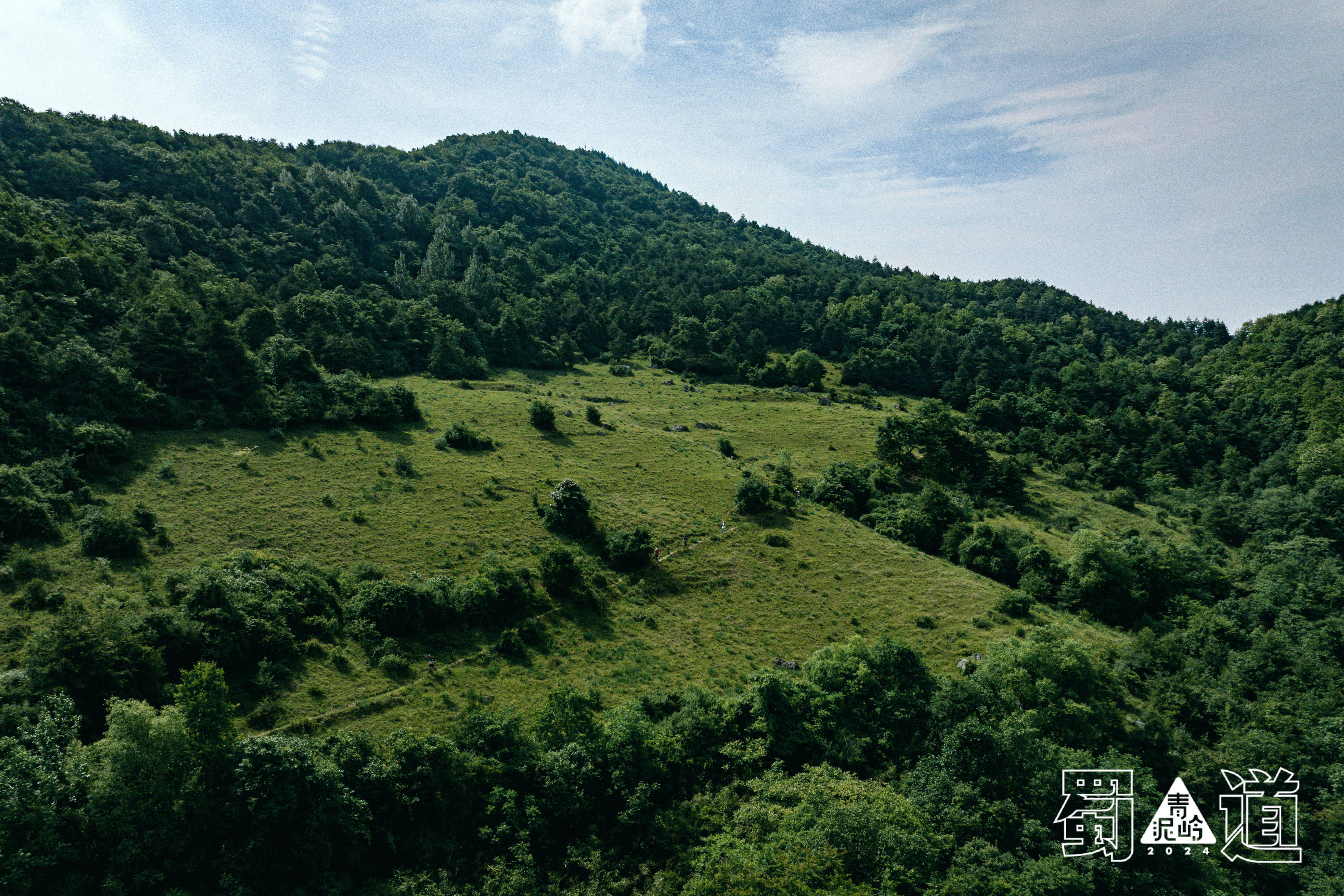 山地穿越生态挑战赛,绿色出行新时尚 山地穿越生态挑战赛,绿色出行新时尚
