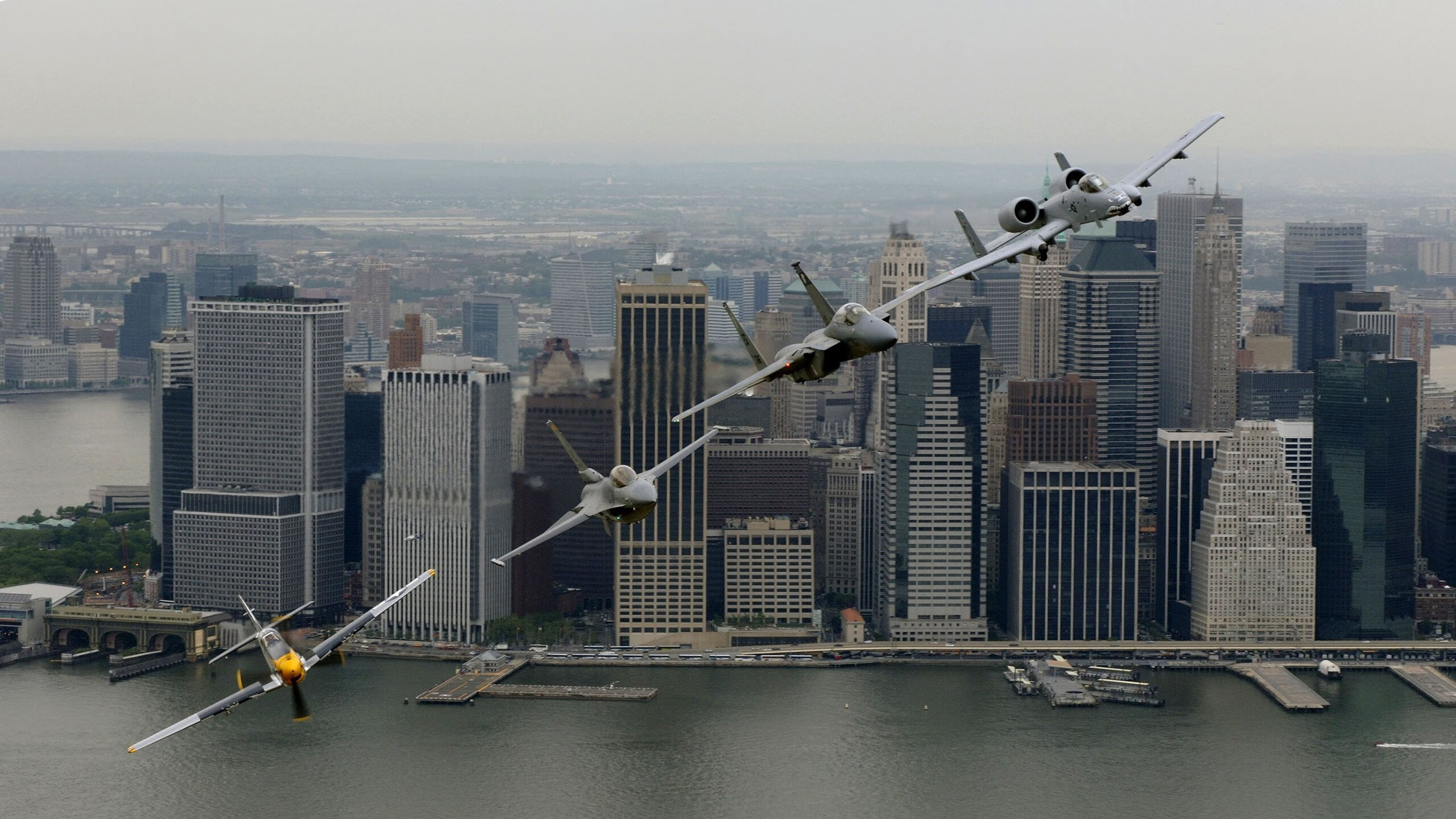 快船队方阵年轻有朝气，或许会有惊喜，快船队出场视频