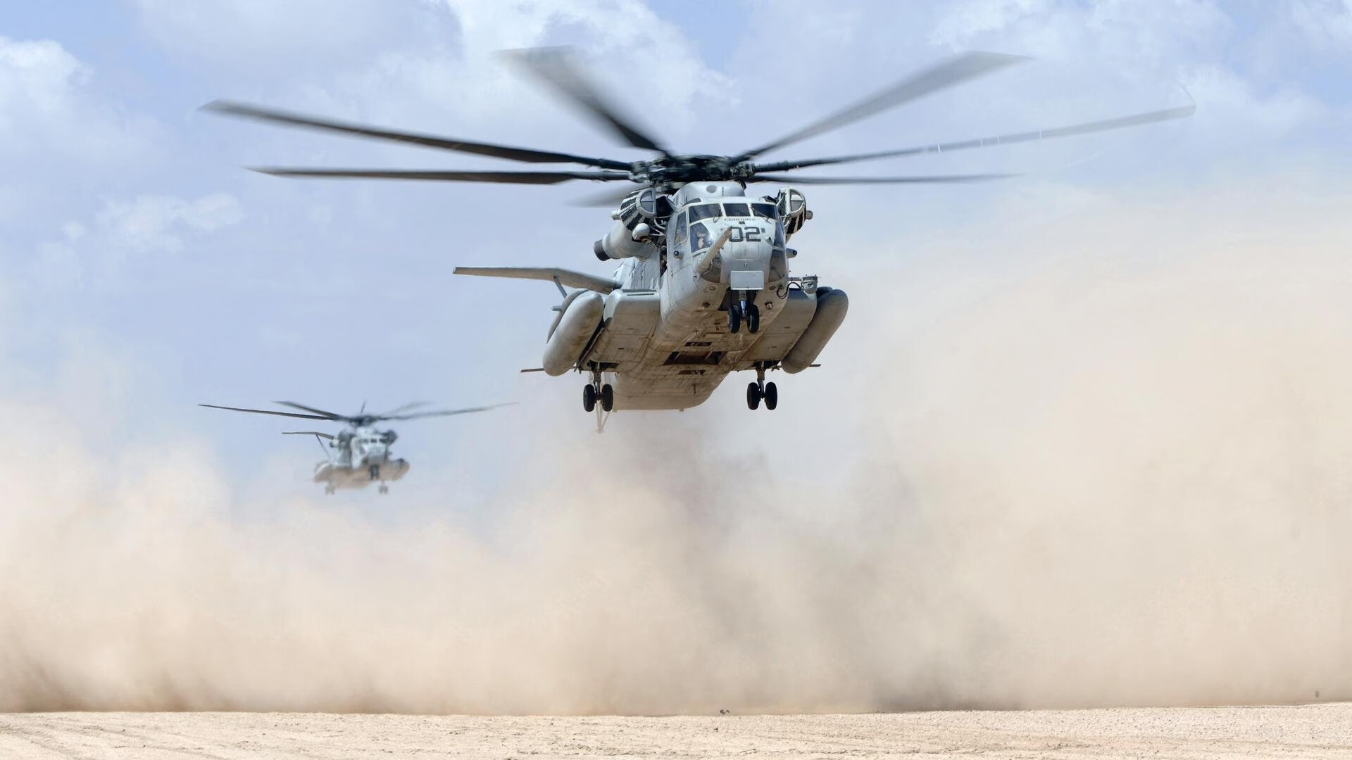 博洛尼亚积极逼抢令对方难以组织，博洛尼亚宣言成员