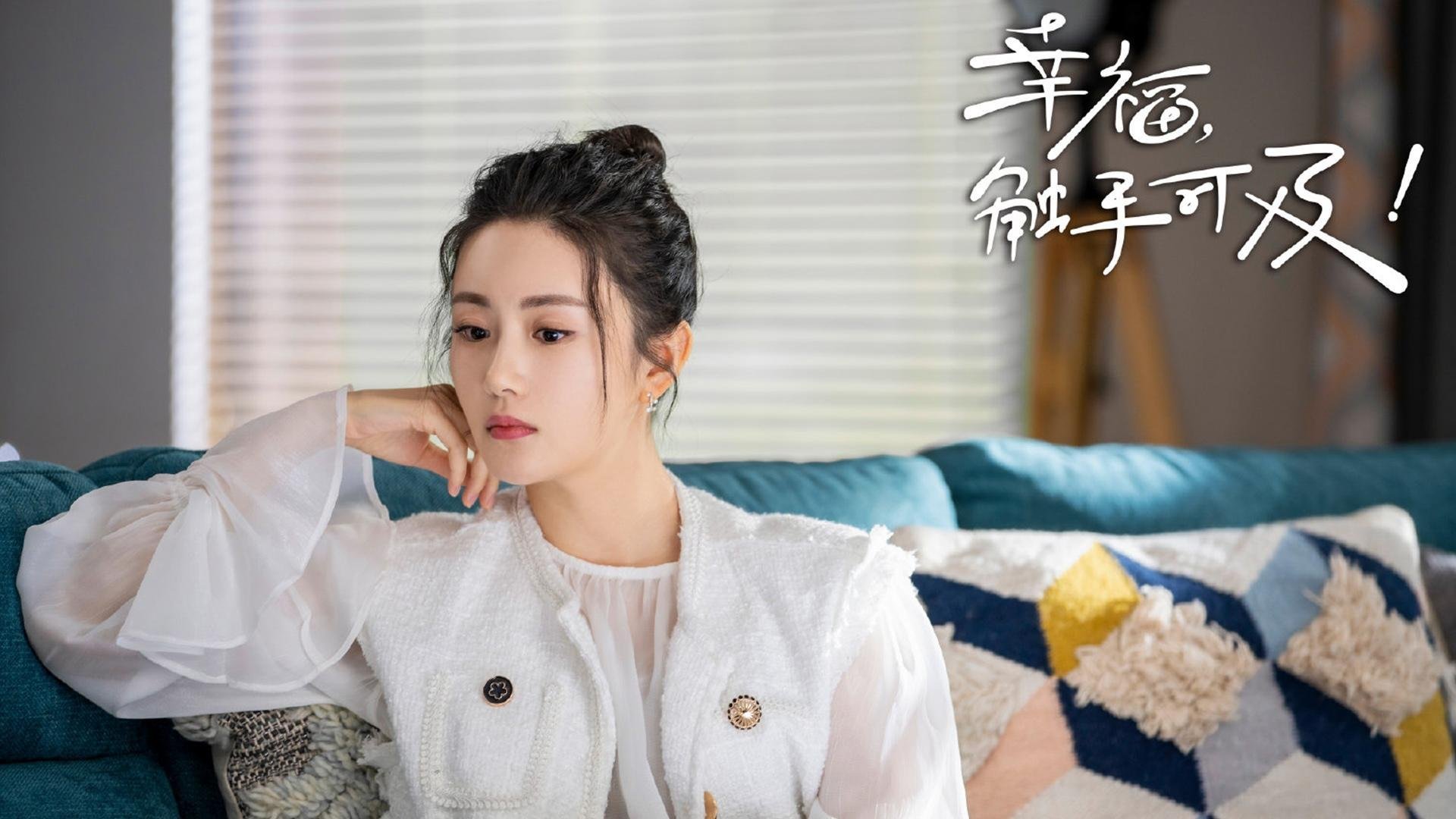 女子篮球强调团队协同创造比赛优势局面,女子篮球组织